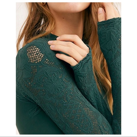 NEW FREE PEOPLE GREEN LONG SLEEVE MESH TOP - Picture 3 of 8